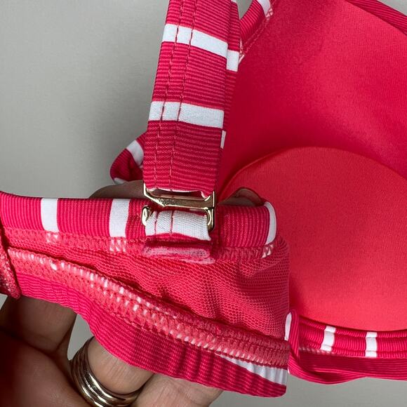 Sea Level Australia Chamarel Cross Front Moulded Underwire NWT Bikini Top  US 4 - Picture 10 of 12
